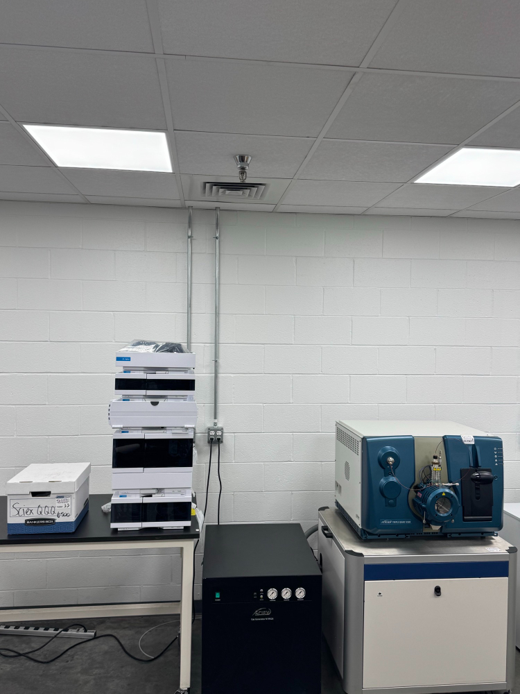 Image of Refurbished Sciex Triple Quad 6500 Mass Spectrometer with Agilent 1260 HPLC